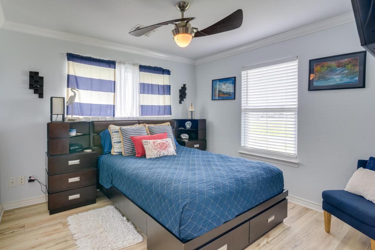 Villa Galveston Escape With Entertainment Patio And Deck! Extérieur photo